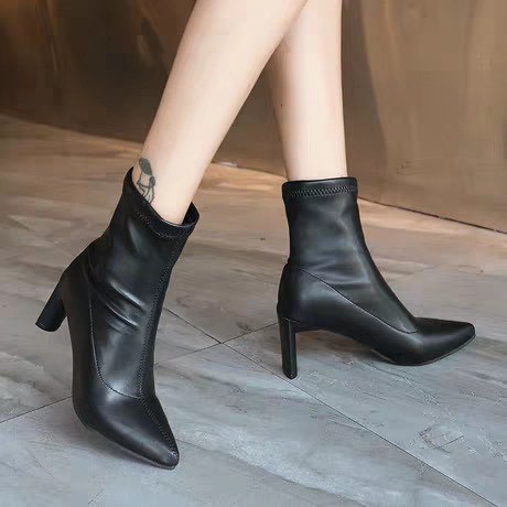 Bốt da trơn gót dẹt 7p