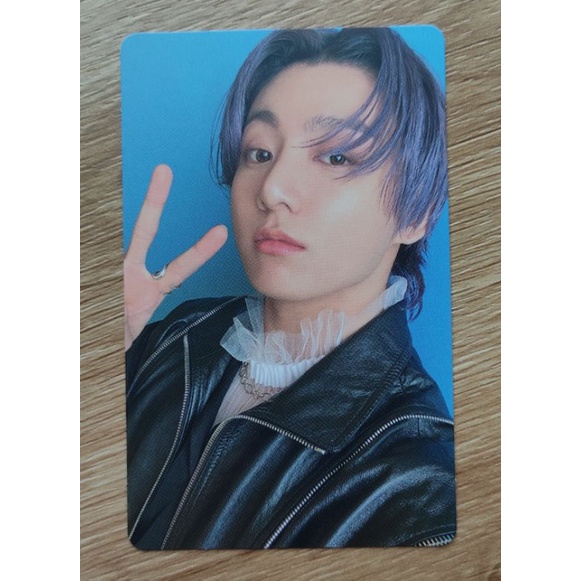 Card Jungkook trong CD Butter BTS chính hãng