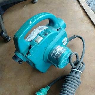 máy thổi bụi Hitachi  , Makita 100vol / (nhật bãi )