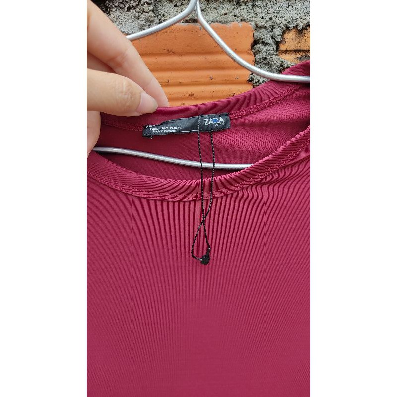 Đầm body size S hiệu Zara