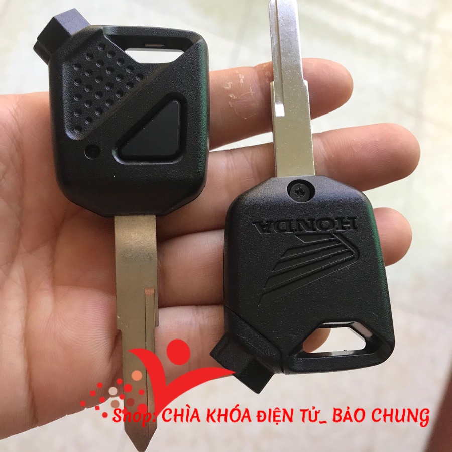 Chìa điều khiển tìm xe airblade, sh zin các đời xe tự cài đặt dễ dàng,có kèm hướng dẫn sử dụng.