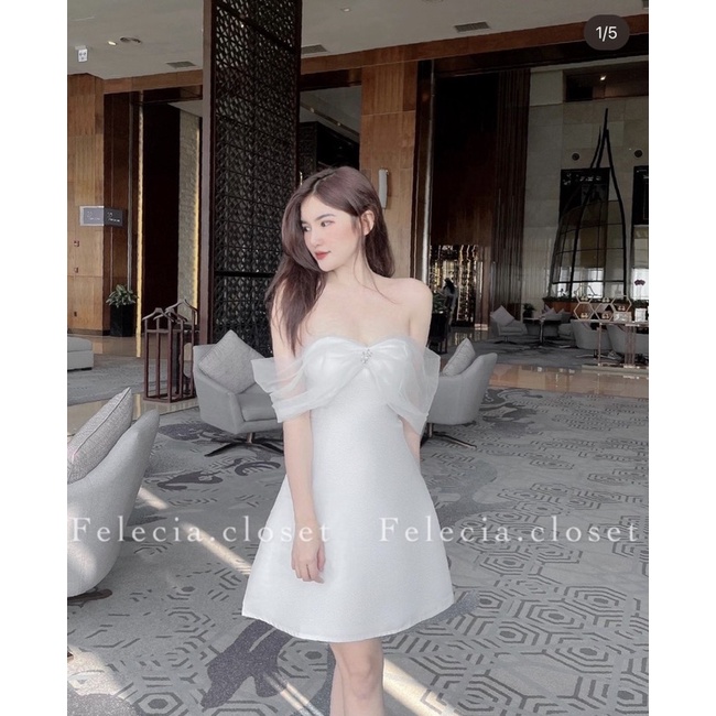 ĐẦM RỚT VAI PHỐI VOAN ĐÍNH ĐÁ HOA