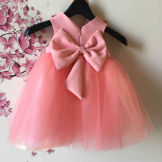 Váy công chúa cho bé gái