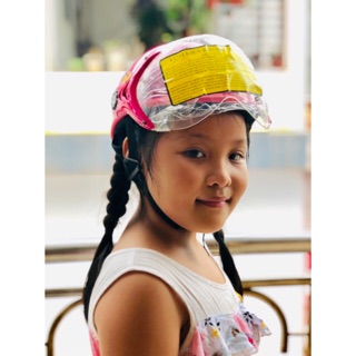 Mũ bảo hiểm có kính cho trẻ em