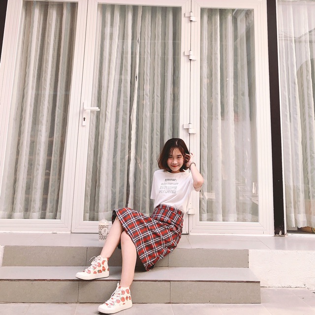 Chân vây caro đỏ