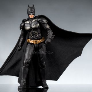 Mô hình Bandai SHF Batman TDK