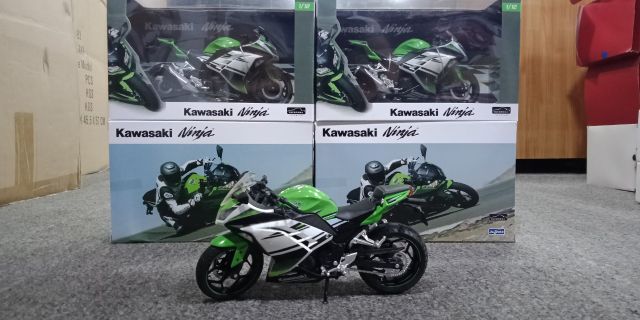 Xe Mô Hình Kawasaki Ninja 1:12 Joycity ( Xanh Trắng )