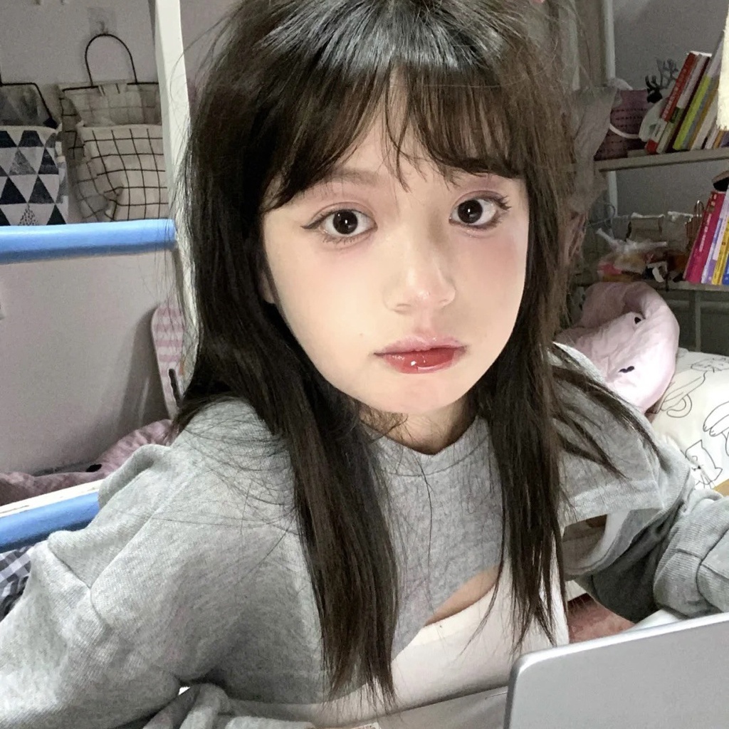 [Hàng mới về] Son môi BENTAYGA trang điểm lâu trôi không phai màu có 6 tông màu tùy chọn