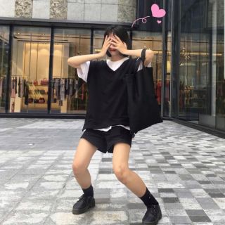 ÁO GILE BASIC ĐEN TRƠN UNISEX