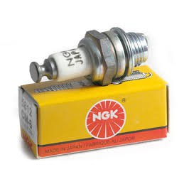 Bugi BƠM NƯỚC NGK CM-6- CHÍNH HÃNG ĐỘNG CƠ RC/ MÁY BAY / TÀU THUYỀN MÔ HÌNH