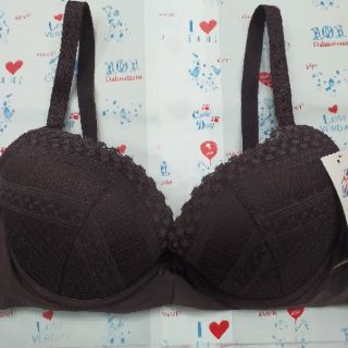 Áo Bonbon cúp 2/3 gom ngực