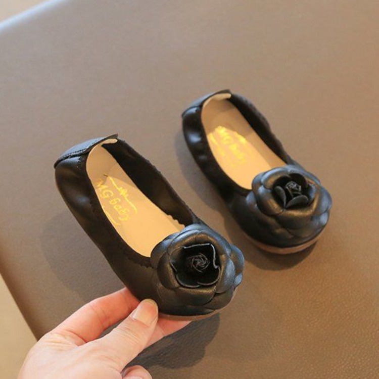 Xăng đan Mềm Mại Họa Tiết Hoa Đáng Yêu Dành Cho Bé Gái