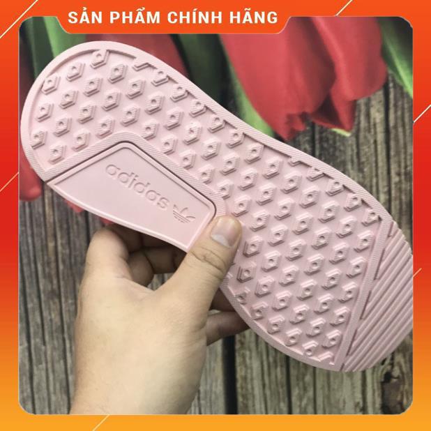 𝐆𝐢à𝐲 𝐧ữ 𝐬𝐧𝐞𝐚𝐤𝐞𝐫 𝐱𝐩𝐥𝐫 𝐡ồ𝐧𝐠