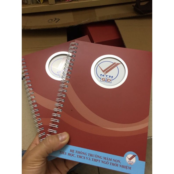 Thanh lý sổ lò xo 200 trang giấy đẹp