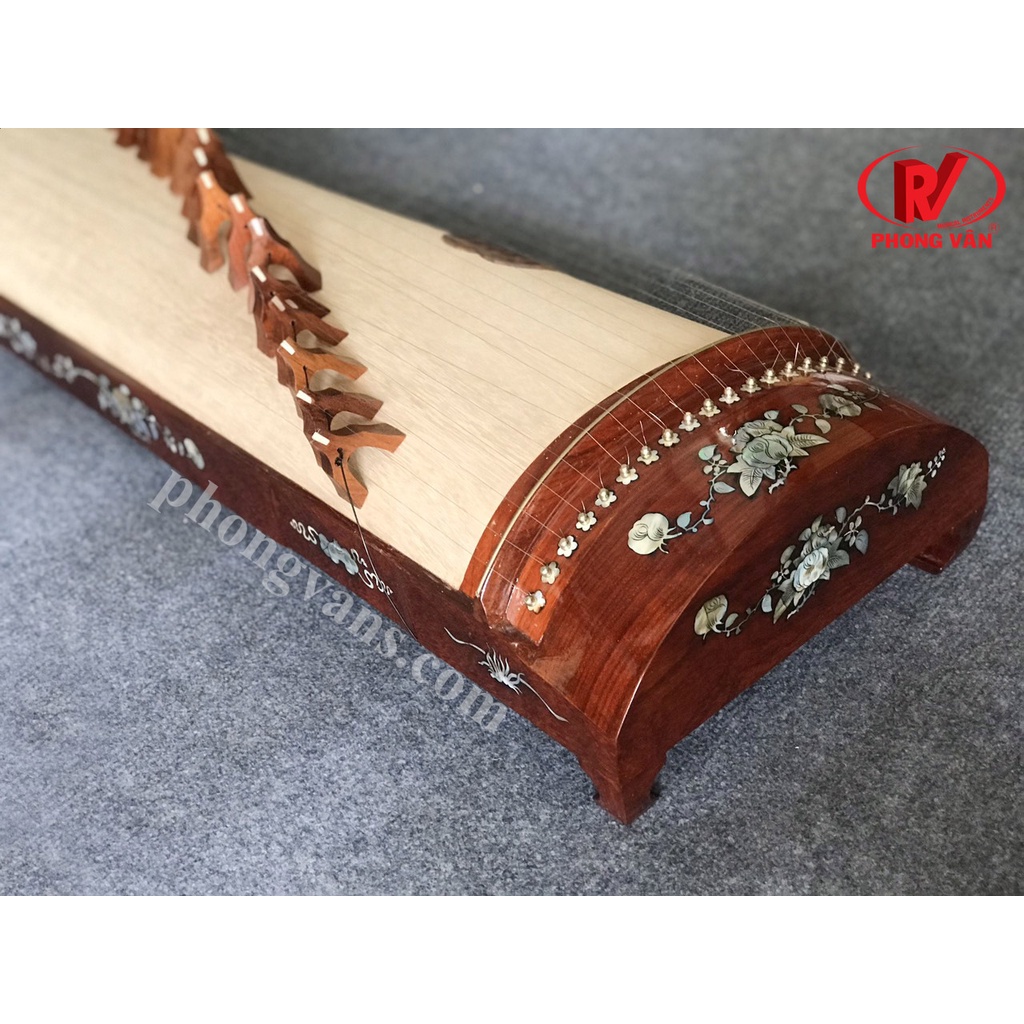 Đàn tranh gỗ hương đỏ có khảm trai -Tặng bao và móng gảy