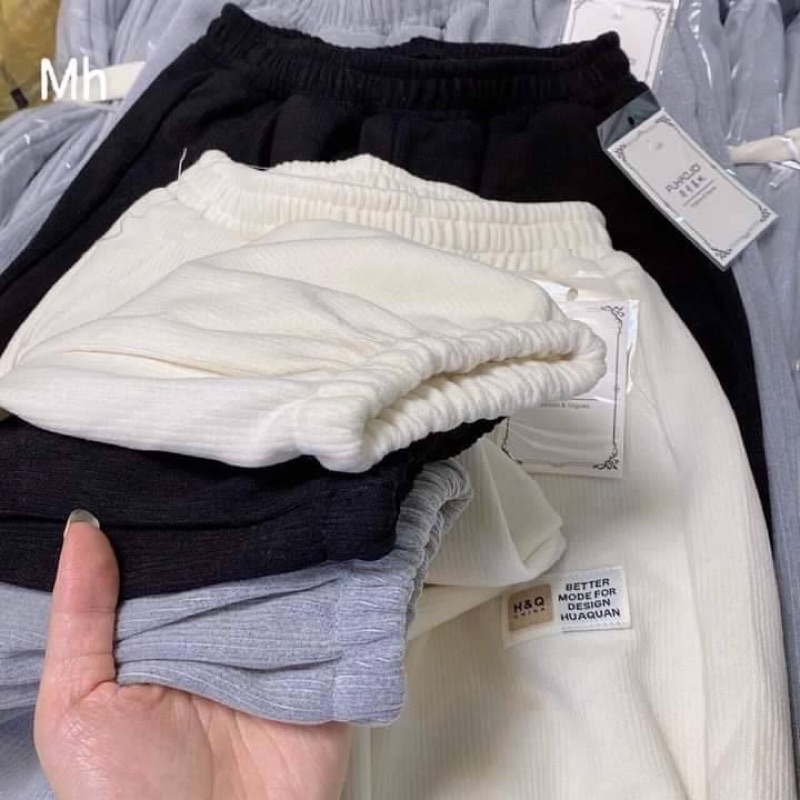 Quần tăm logo mẫu mới đang hot rần rần đây nèee #sll giảm Mã này siêu hot hit năm nay,chất len tăm dày