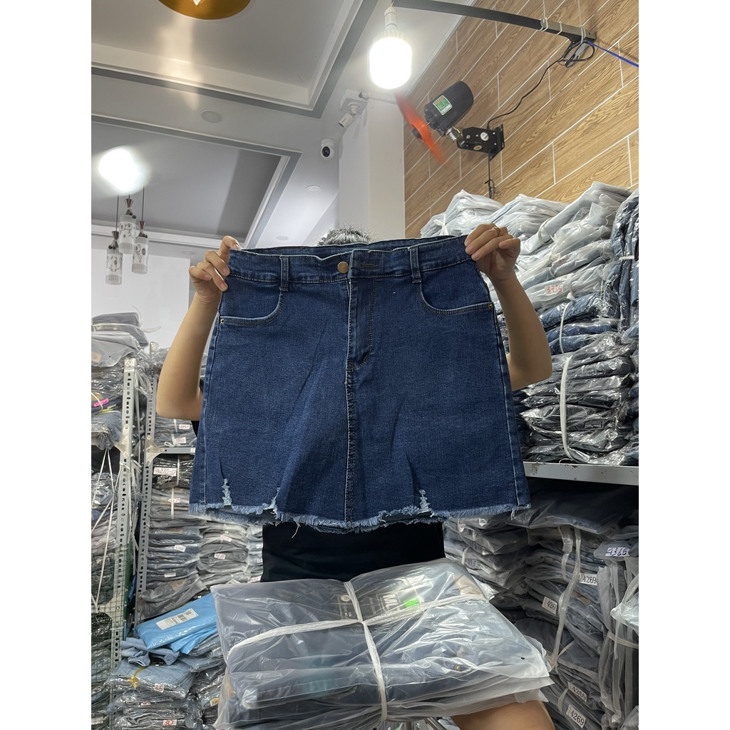 [60kg-90kg] Quần váy jeans BigSize co dãn mạnh phom chữ A, lưng cao trên rốn, có quần trong, màu xanh Đậm rách 4320 MLJ