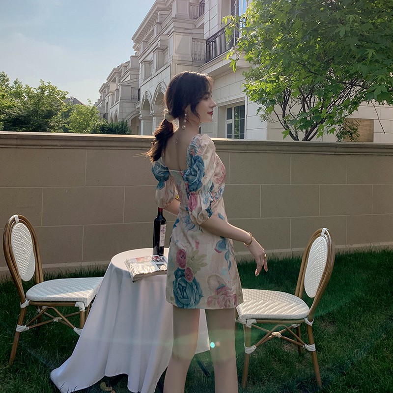 Đầm Nữ Tay Phồng Cổ Vuông Họa Tiết Hoa Phong Cách Retro | BigBuy360 - bigbuy360.vn