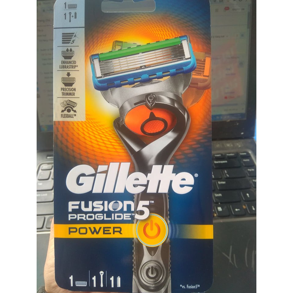 Dao cạo râu 5 lưỡi Gillette Fusion5 Proglide Power dùng pin (1 tay cầm và 1 đầu cạo gắn sẵn, 1 Pin)