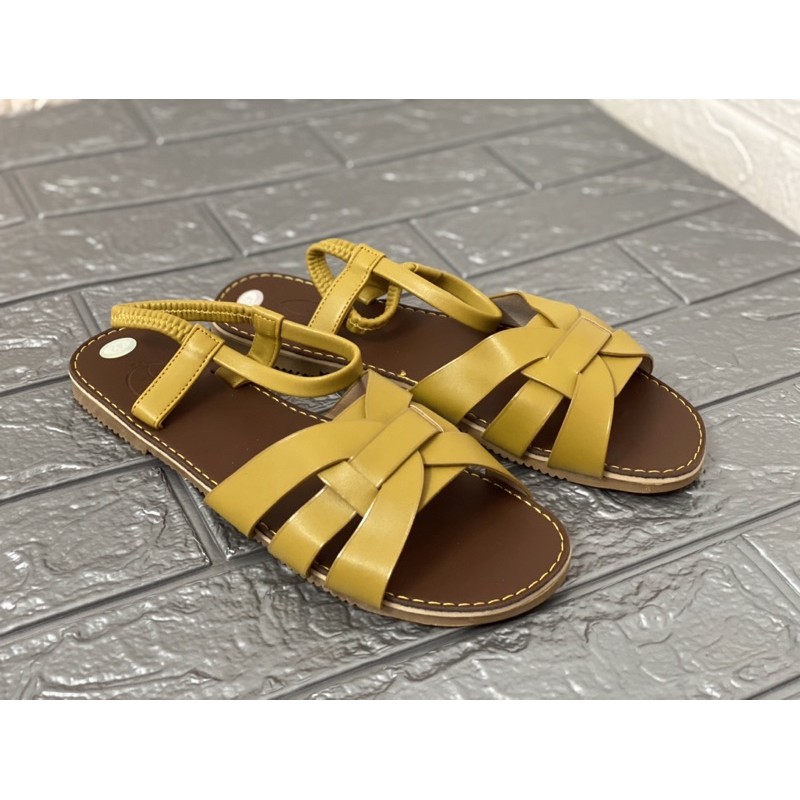 Giày sandals nữ kiểu dáng mạnh mẽ,chất liệu cao cấp bigsize 35-43