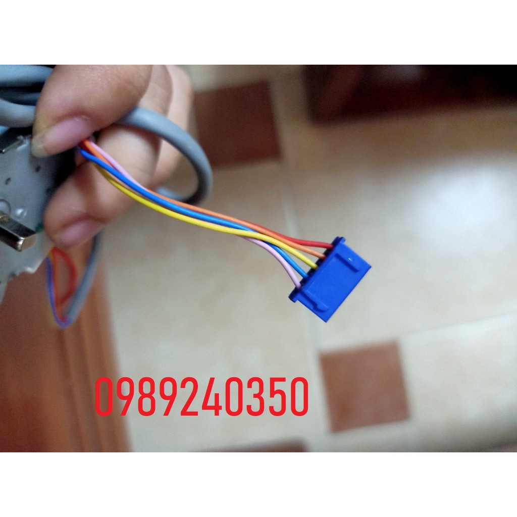 Mô tơ vẫy đảo gió điều hòa tai lệch