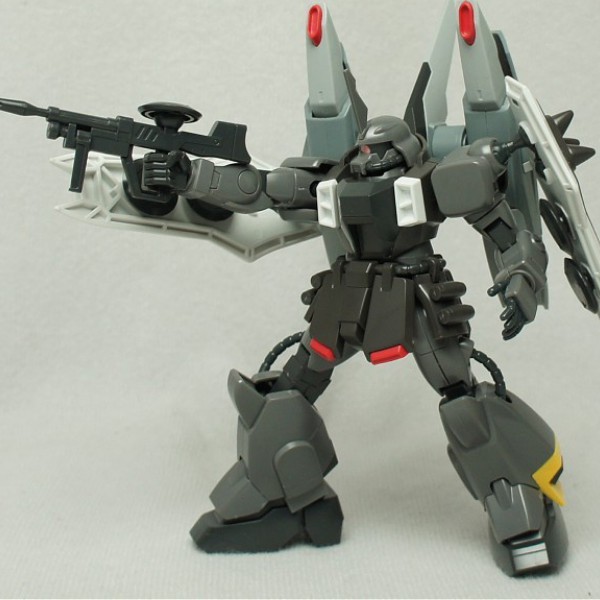 Mô Hình Gundam blaze zaku phantom 51 HG 1/144