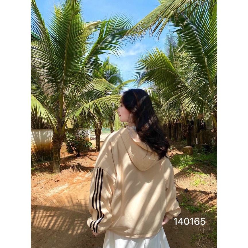 Áo khoác chất da lộn, mềm mịn đẹp hình thật