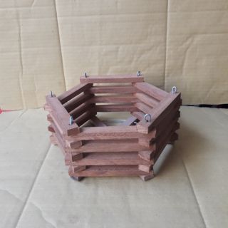 chậu gỗ lục giác trồng lan size 18