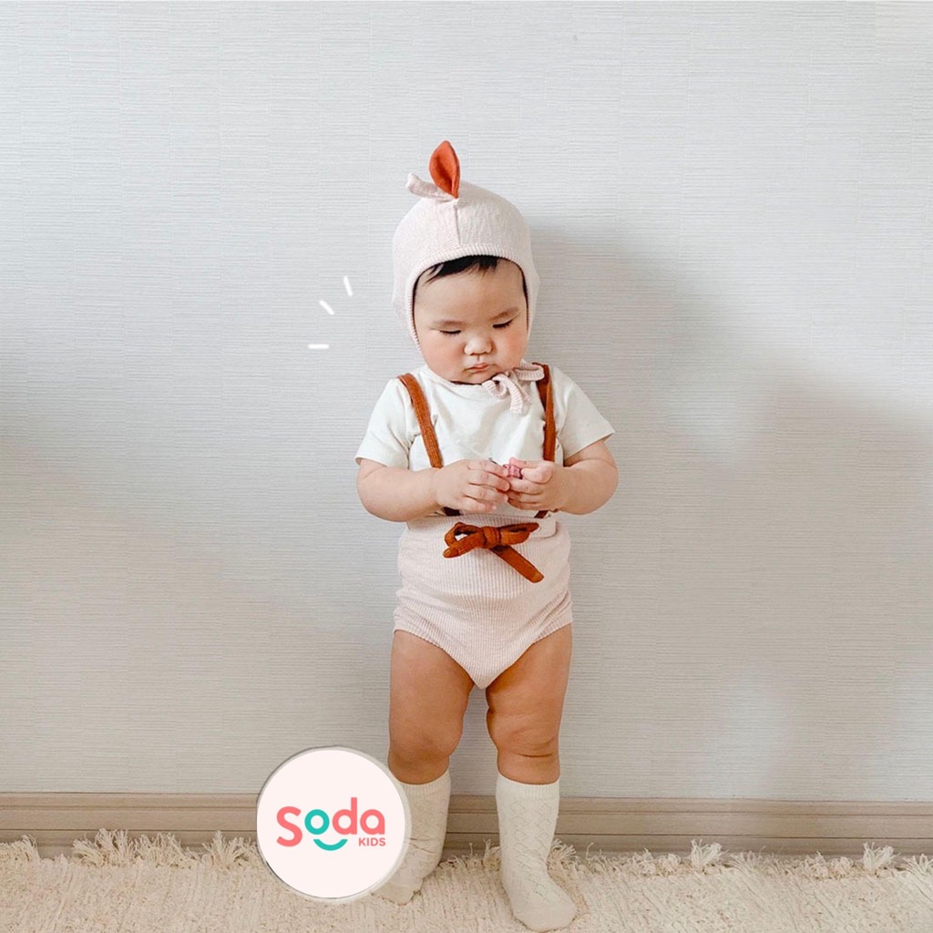 Bộ quần yếm đùi em bé tặng kèm mũ lá cute size 5 đến 13kg