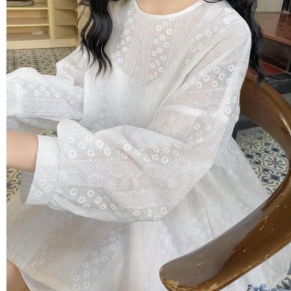 Áo babydoll xô thêu hoa siêu điệu.Áo babydoll kiểu cách thêu hoa tay bồng siêu xinh