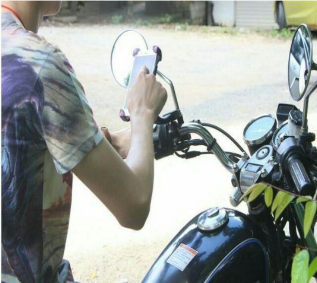 GIÁ ĐỠ ĐIỆN THOẠI TRÊN XE MÁY LOẠI 4 GÓC | BigBuy360 - bigbuy360.vn