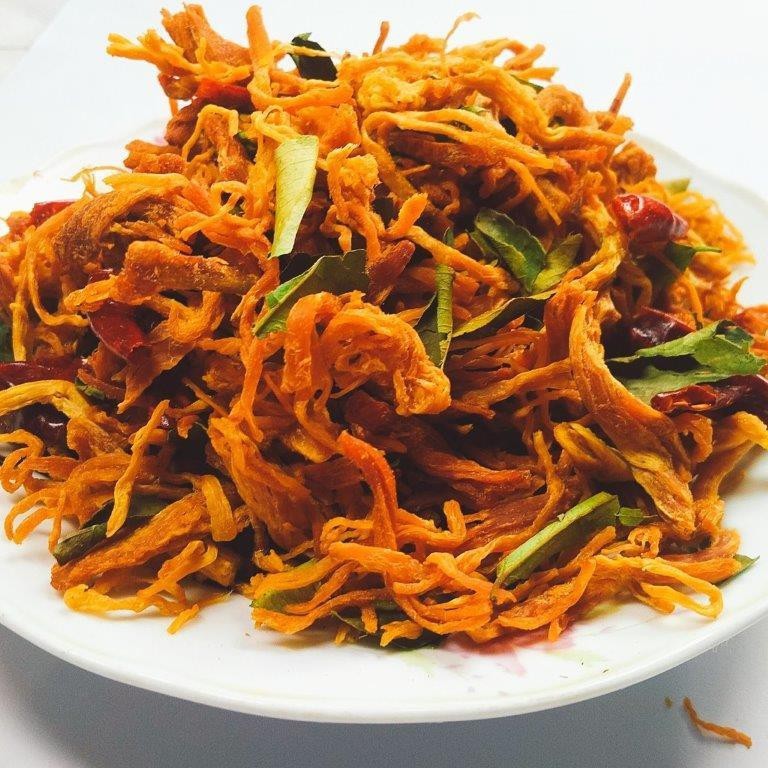 1KG KHÔ GÀ XÉ CAY LÁ CHANH LOẠI 01 CÓ CHỨNG NHẬN ATVSTP | BigBuy360 - bigbuy360.vn