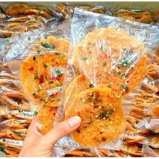 Combo 30 miếng cơm cháy mắm hành siêu ngon.