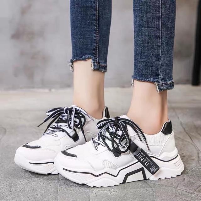 [Mã FAGREEN245 giảm 10% tối đa 30k đơn từ 99k] Giày thể thao viền lượn sóng | BigBuy360 - bigbuy360.vn