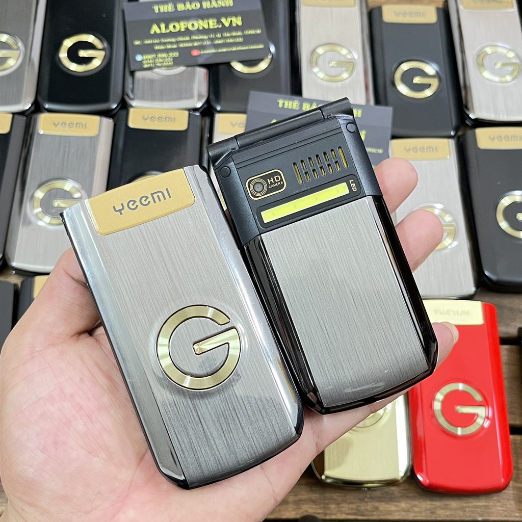 Điện Thoại Độc Nắp Gập Giả Giọng Nói Màn Hình Cảm Ứng G3 Có Đèn Led Vỏ Thép cứng chắc Sang Trọng