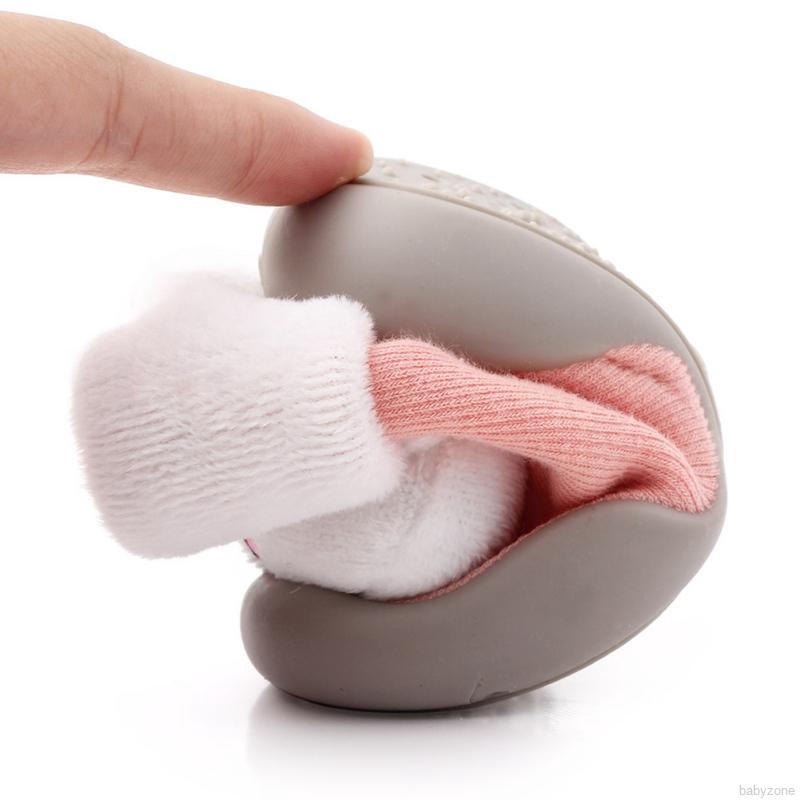 Giày tất cotton chống trượt họa tiết hoạt hình cho bé