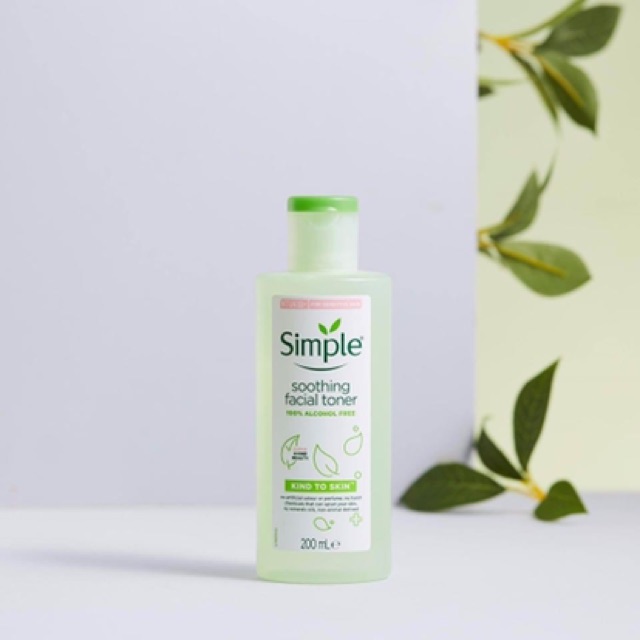 TONER LÀNH TÍNH SIMPLE KIND TO SKIN SOOTHING FACIAL