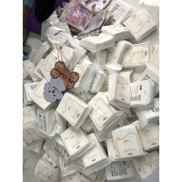 Combo 3 gói bông tẩy trang 222 miếng Cotton Pads