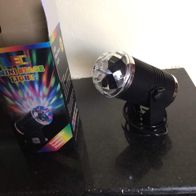 [FREESHIP] Đèn LED xoay 7 màu hình trụ vũ trường cảm ứng nhạc.