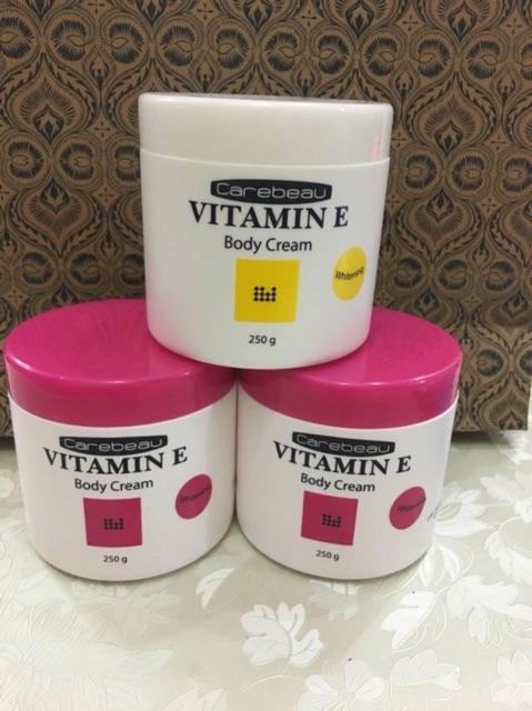 Kem dưỡng da Vitamin E Body Cream 250g hiệu Carebeau Thái Lan