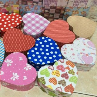 Hộp đựng quà hình trái tim 18cm(nhiều mẫu )