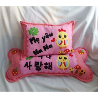 Cặp gối nằm và ôm handmade gà vàng