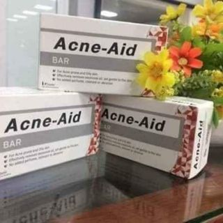 Bánh xà phòng tắm Acne-Aid Bar 100g