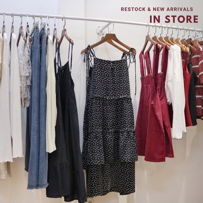 ariustees- Đầm Lala maxi dress | BigBuy360 - bigbuy360.vn