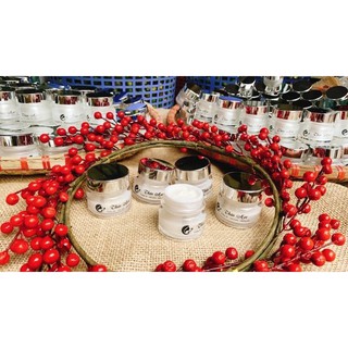 KEM DƯỠNG DA THẢO MỘC HANDMADE