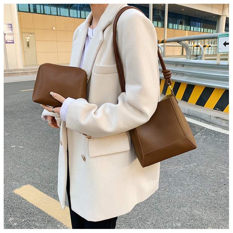 Túi đeo chéo vai boston JASMIN NOIR bằng da PU đơn giản retro cho nữ