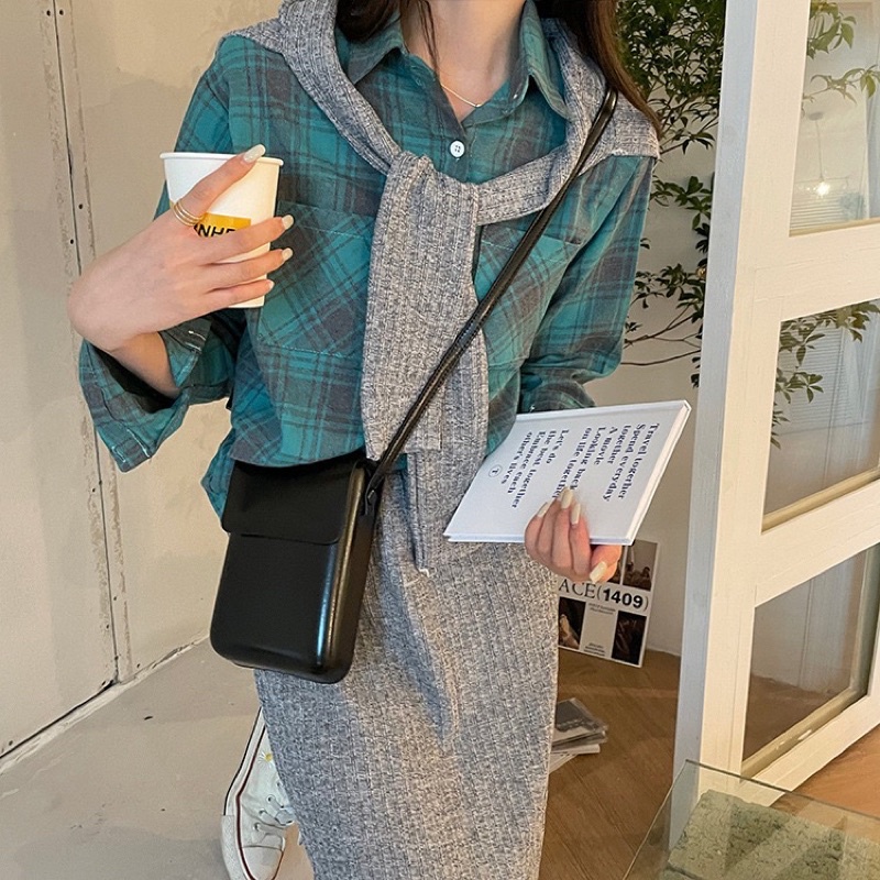 TÚI ĐEO CHÉO BASIC CHẤT DA PU BÓNG