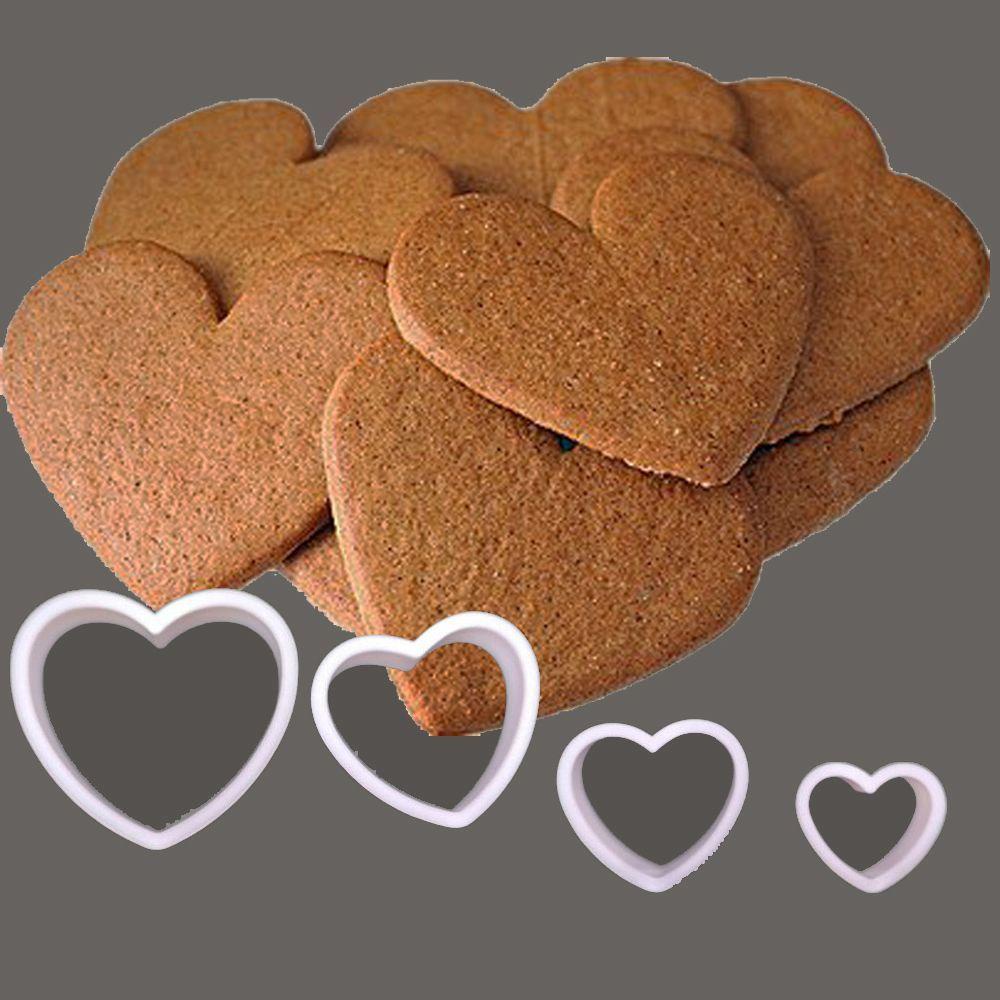 Bộ Khuôn Làm Bánh Hình Bận Nắp Bằng Nhựa Màu Ngà