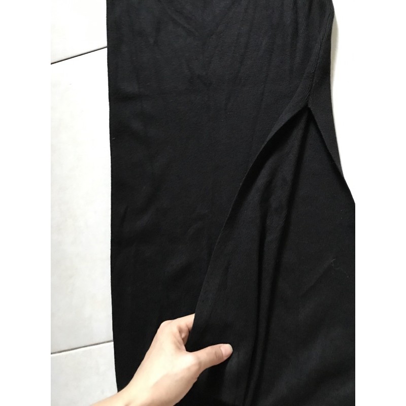 Váy len đen mịn, đẹp 💐 | BigBuy360 - bigbuy360.vn