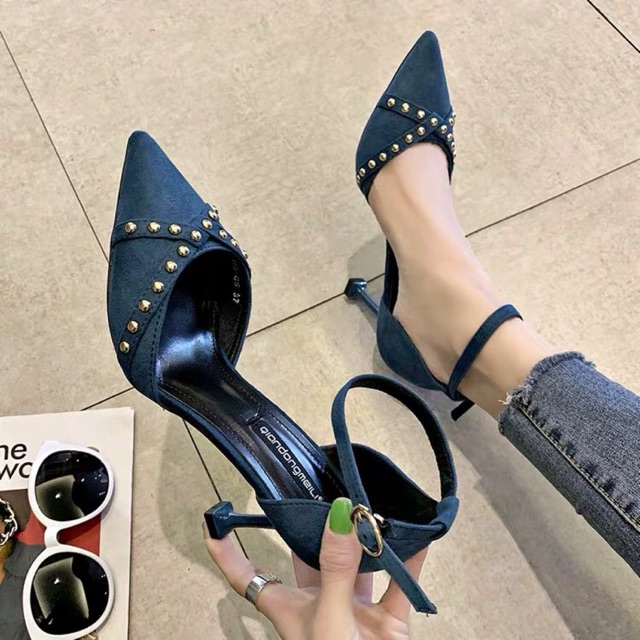 { order china 7-10 ngày} giày cao gót mũi nhọn đính chéo kim loại